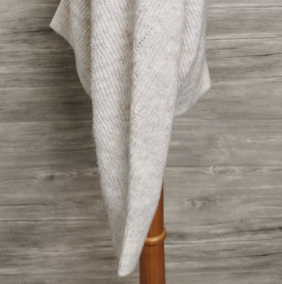 SIZE XS RUBY MOON, SOFT KNIT, BOATNECK SWEATER EUC - Picture 3 of 11